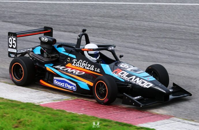 🏁 FIRME ENTRE LOS TRES 🏆