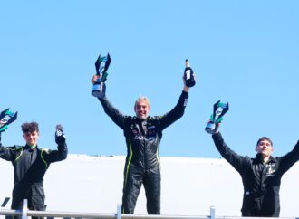 🏁 “CHUCK” Y UNA VALIOSA VICTORIA 🔥