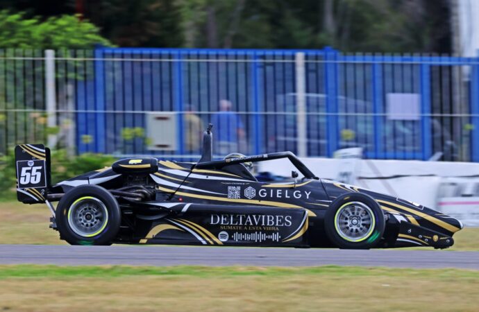  DEJÓ SU MARCA DE MOVIDA