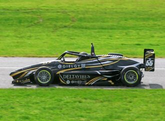 ⏱️ CHUCK Y MALEK FARA EN LOS ENSAYOS