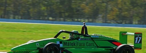 🏎️ KARIM Y “CHUCK” MARCARON EL RITMO